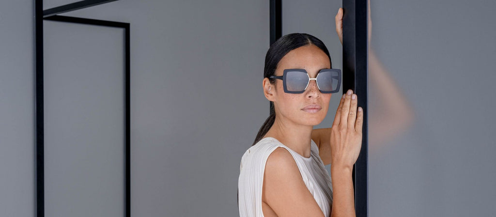 BLACKFIN BF1012 CRESCENT MOON - SHINY SILVER/BLACKFIN BLACK 1560